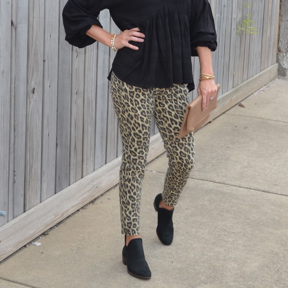 Judy Blue Leopard Skinny Jeans - Picture 1 of 3